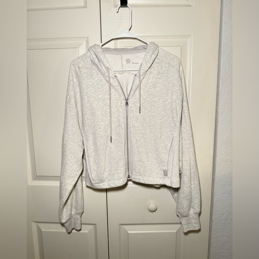 Gilly Hicks (hollister) cropped hoodie - LARGE